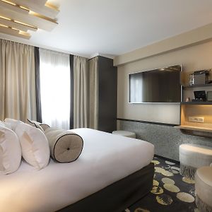 Superior Double or Twin Room Building 1