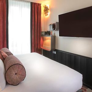 Standard Double or Twin Room Building 1